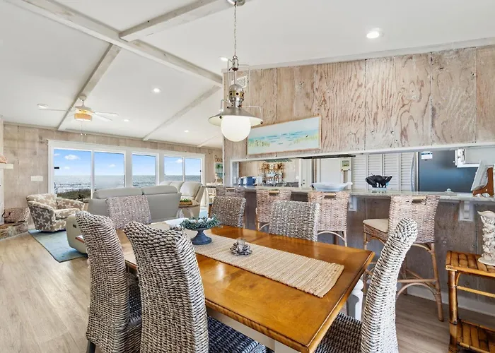 Barefoot House Holiday home *