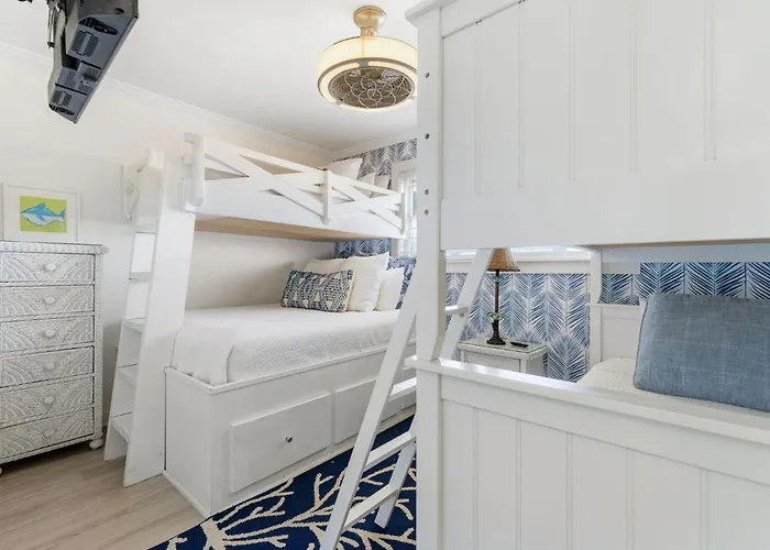 Holiday home Barefoot House Gulf Shores