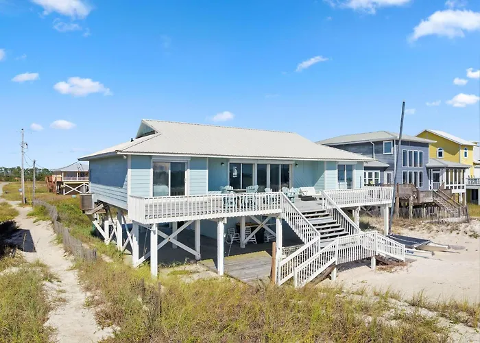 Barefoot House Holiday home *
